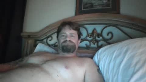 Snapshot of bigload1972 chatting on January 1, 1:37 am bigload1972 online show from January 1, 1:37 am