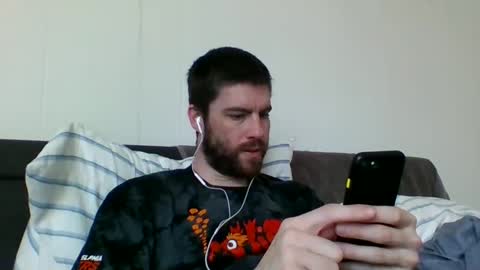 bigmag23 online show from April 18, 6:45 pm