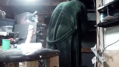 bigmanaround9 online show from March 8, 10:41 am