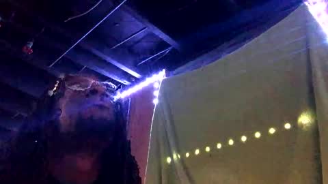 Snapshot of bigmeech7714 chatting on February 10, 11:45 pm bigmeech7714 online show from February 10, 11:45 pm