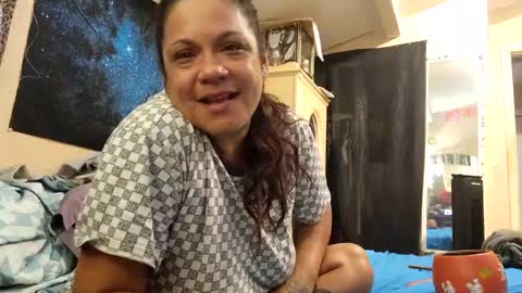 the Mini mami online show from March 4, 5:56 pm