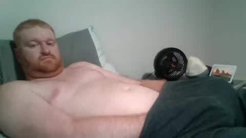 bigred92899 online show from March 27, 8:26 am