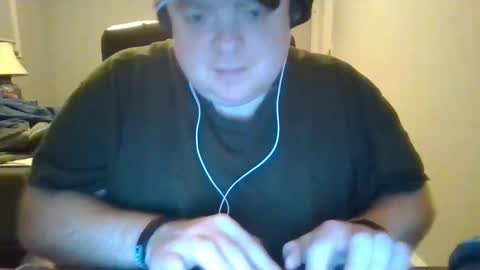 Big Red online show from December 21, 2:52 am