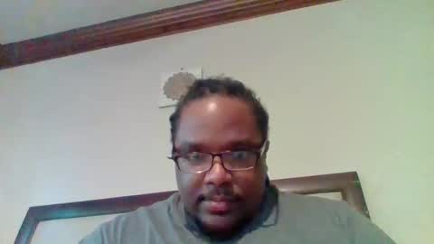 Snapshot of bigsexy22354 chatting on October 20, 7:03 pm Sexy online show from October 20, 7:03 pm