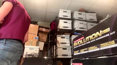 Snapshot of bigskinnyboyshh chatting on October 8, 11:24 pm bigskinnyboyshh online show from October 8, 11:24 pm