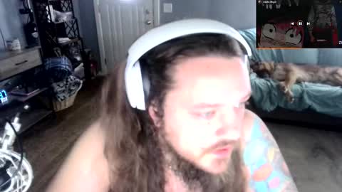 Skittles online show from March 3, 1:39 pm