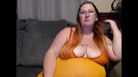 Snapshot of bigtitsgirl9991 chatting on September 10, 4:56 am Kim online show from September 10, 4:56 am