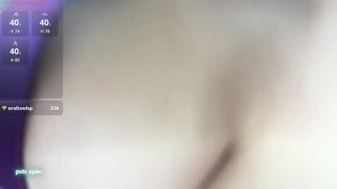 Snapshot of bigtitslav123 chatting on October 18, 9:37 pm Yulia online show from October 18, 9:37 pm