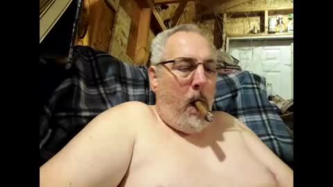 Biguy52 online show from December 21, 8:50 am