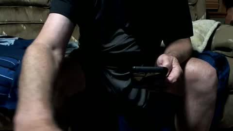 Snapshot of biguylovessuckingcock chatting on October 30, 10:43 pm biguylovessuckingcock online show from October 30, 10:43 pm