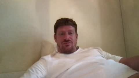 Snapshot of bigwhitecock71 chatting on September 27, 11:15 am Big white cock online show from September 27, 11:15 am