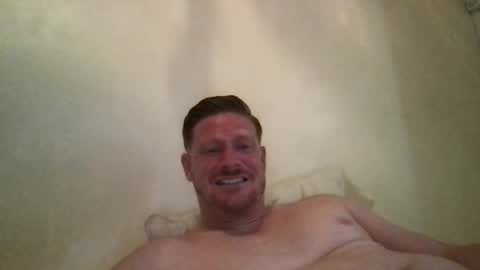 Snapshot of bigwhitecock71 chatting on September 30, 2:00 pm Big white cock online show from September 30, 2:00 pm