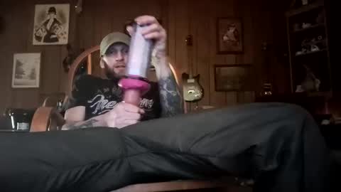 Snapshot of bigwytecock1979 chatting on December 17, 7:04 pm bigwytecock1979 online show from December 17, 7:04 pm