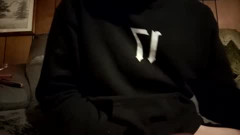 Snapshot of bigwytecock1979 chatting on December 19, 8:23 am bigwytecock1979 online show from December 19, 8:23 am