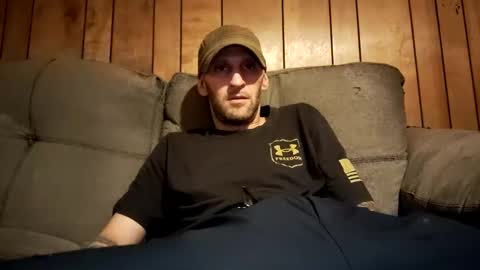 Snapshot of bigwytecock1979 chatting on January 1, 5:01 am bigwytecock1979 online show from January 1, 5:01 am