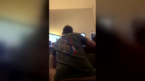 bigzigge online show from April 12, 1:21 am