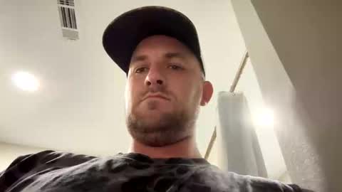 Snapshot of bilbonebagit chatting on December 19, 8:43 am bilbonebagit online show from December 19, 8:43 am