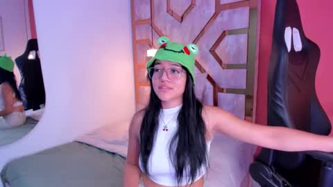 Snapshot of billie_jhonson_ chatting on November 26, 2:23 am Billie online show from November 26, 2:23 am