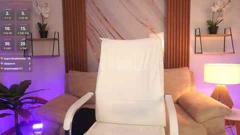 billiebrownn online show from March 20, 7:08 pm