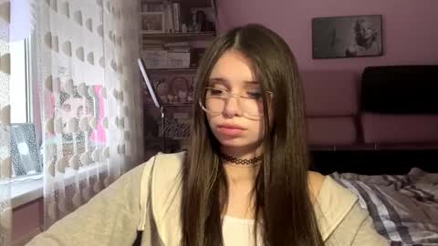 Yuna online show from April 28, 1:27 pm