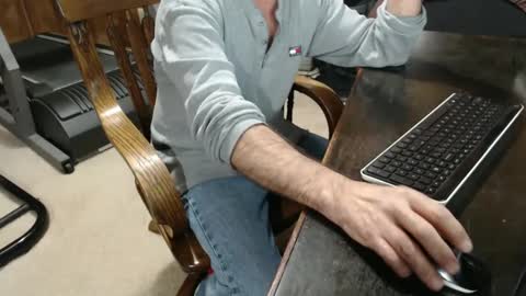 billy471 online show from December 15, 8:47 pm