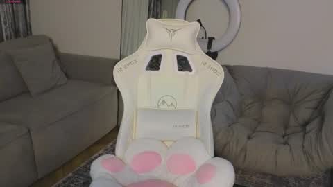 Snapshot of bimboterica chatting on December 3, 3:32 pm bimboterica online show from December 3, 3:32 pm