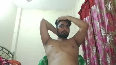 Snapshot of birbikrom104 chatting on November 17, 4:57 pm birbikrom104 online show from November 17, 4:57 pm