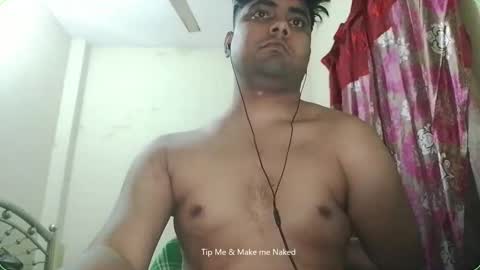 Snapshot of birbikrom104 chatting on November 20, 6:18 pm birbikrom104 online show from November 20, 6:18 pm