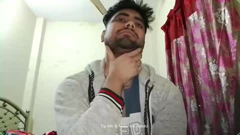 Snapshot of birbikrom104 chatting on December 3, 10:24 am birbikrom104 online show from December 3, 10:24 am