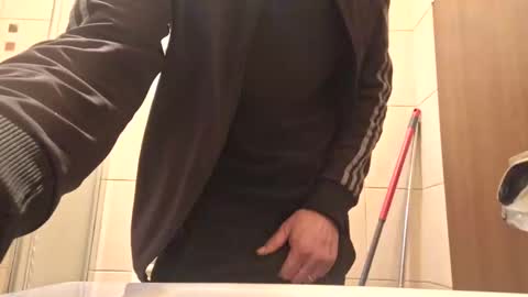 Snapshot of bisexdadd chatting on January 26, 2:08 pm bisexdadd online show from January 26, 2:08 pm