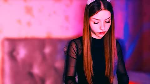 Margo online show from March 10, 5:51 pm