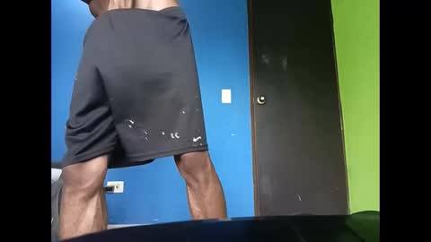 Snapshot of bl4ck_moon chatting on December 19, 10:28 pm bl4ck_moon online show from December 19, 10:28 pm