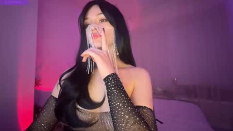 Kitty online show from October 6, 9:01 pm