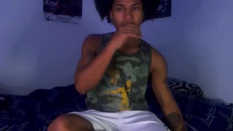 Snapshot of black_arthur chatting on November 19, 3:01 pm Black Arthur online show from November 19, 3:01 pm