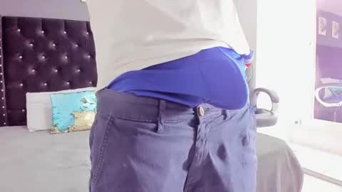 Snapshot of black_boy_22cm chatting on February 26, 2:48 am boy online show from February 26, 2:48 am