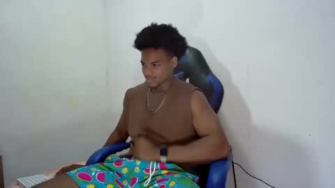 Snapshot of black_dicck chatting on September 21, 5:36 pm tu morenito online show from September 21, 5:36 pm