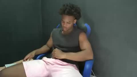 Snapshot of black_dicck chatting on October 20, 3:56 pm tu morenito online show from October 20, 3:56 pm