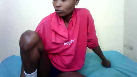 Snapshot of black_divas1 chatting on February 18, 5:58 am black_divas1 online show from February 18, 5:58 am