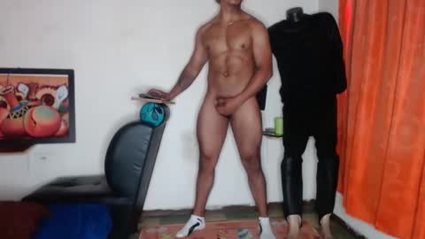 Snapshot of black_hot26 chatting on February 13, 3:14 pm black_hot26 online show from February 13, 3:14 pm