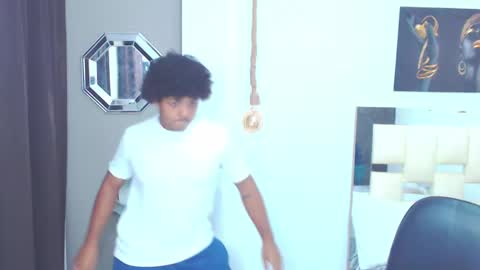 black_king_241 online show from March 8, 6:43 am