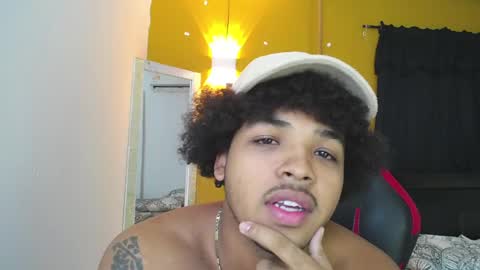 black_king_241 online show from March 12, 9:23 am