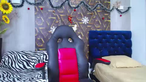 black_king_241 online show from November 28, 2:58 am