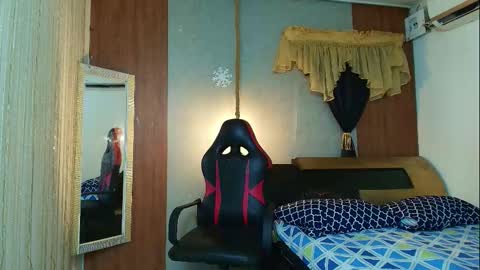 black_king_241 online show from February 14, 1:46 am