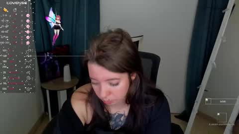 Snapshot of black_kittie_01 chatting on September 15, 11:43 am Black Kittie Wednesday - 1300 - 1900 GMT help me get 100 thumbs up online show from September 15, 11:43 am