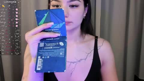 Snapshot of black_pant3r chatting on January 31, 2:48 am Mon Mon online show from January 31, 2:48 am