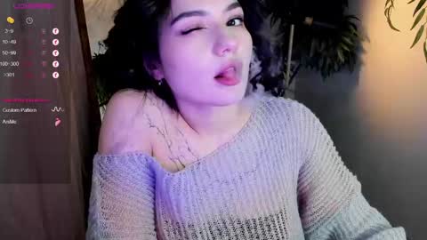 Snapshot of black_pant3r chatting on February 26, 2:48 am Mon Mon online show from February 26, 2:48 am