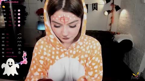 Snapshot of black_pant3r chatting on November 1, 8:38 am Mon Mon online show from November 1, 8:38 am