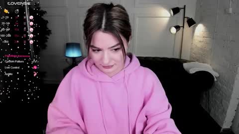 Snapshot of black_pant3r chatting on November 8, 2:56 am Mon Mon online show from November 8, 2:56 am