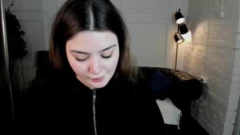 Snapshot of black_pant3r chatting on January 18, 2:48 am Mon Mon online show from January 18, 2:48 am