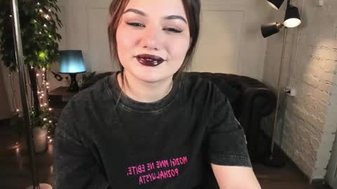 Snapshot of black_pant3r chatting on February 7, 2:59 am Mon Mon online show from February 7, 2:59 am